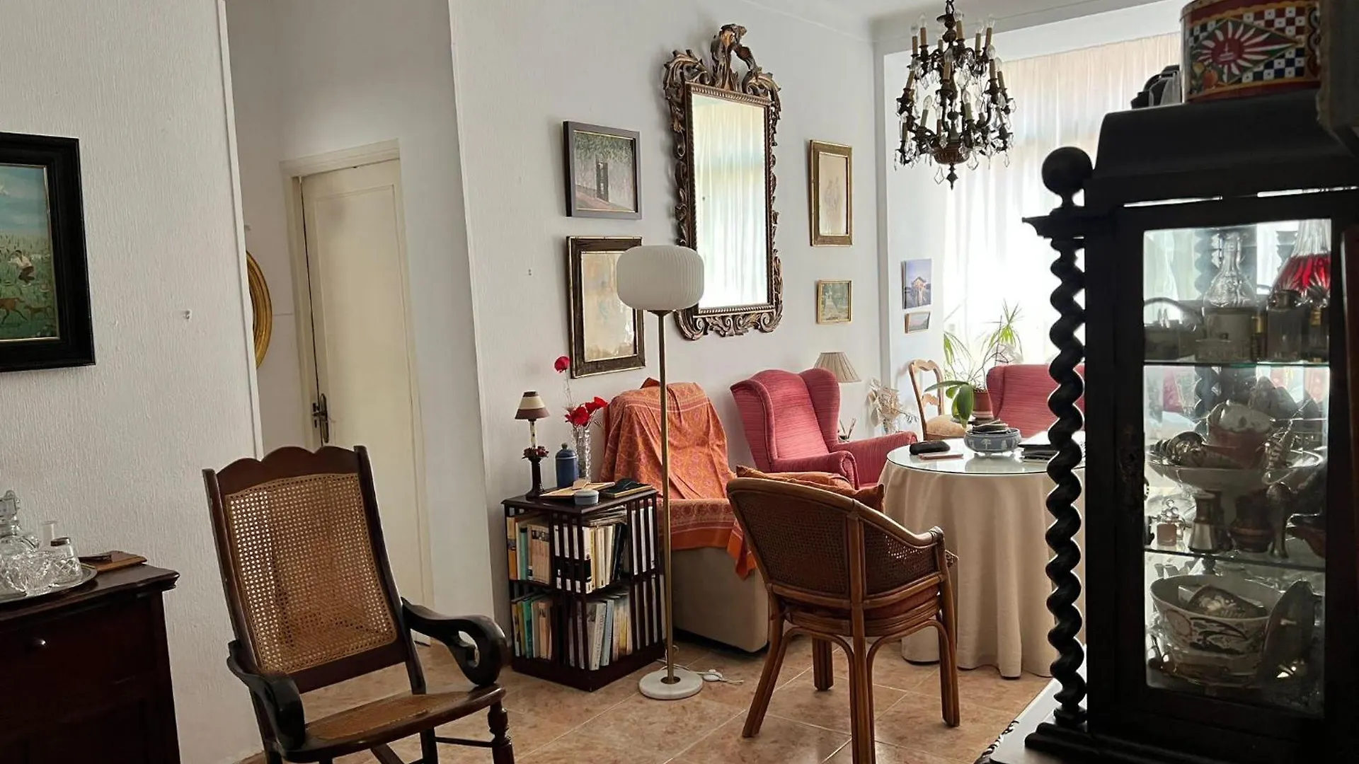 Lovely 2 Bedroom Apartment In The Heart Of Malaga